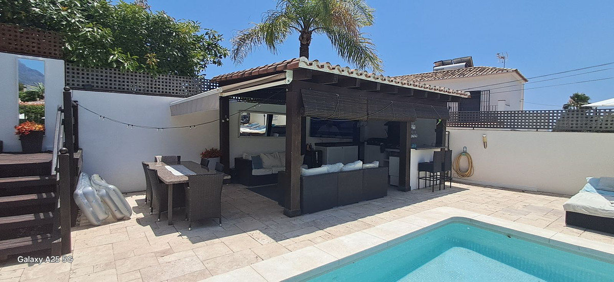 Huis te koop in Marbella | 6 slaapkamers H5324446