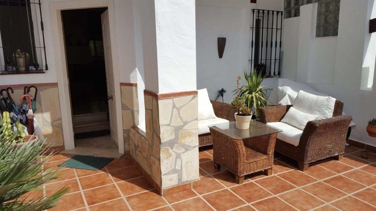 Huis te koop in Marbella | 4 slaapkamers H5329639