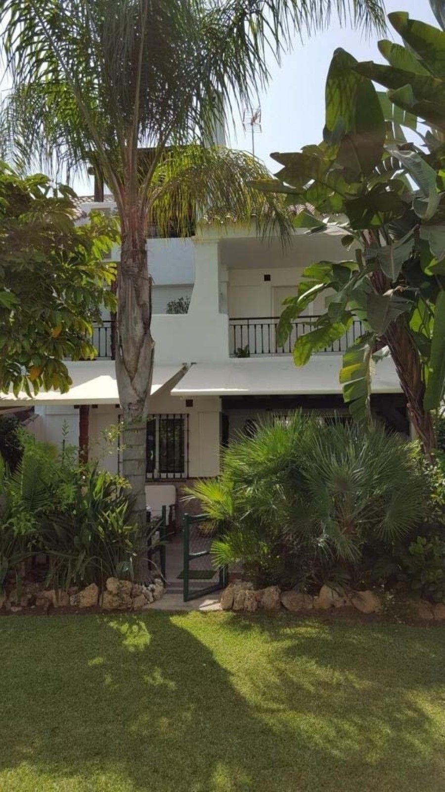 Huis te koop in Marbella | 4 slaapkamers H5329639