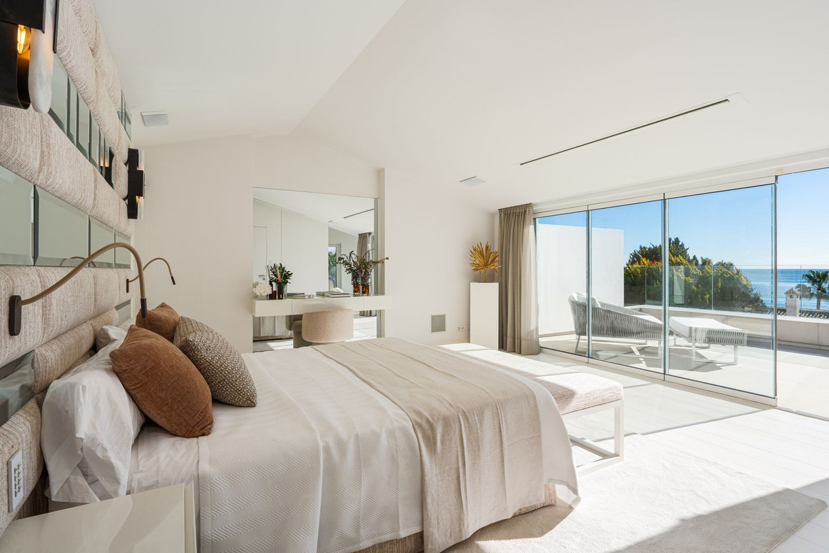 Huis te koop in Marbella | 4 slaapkamers H5329699