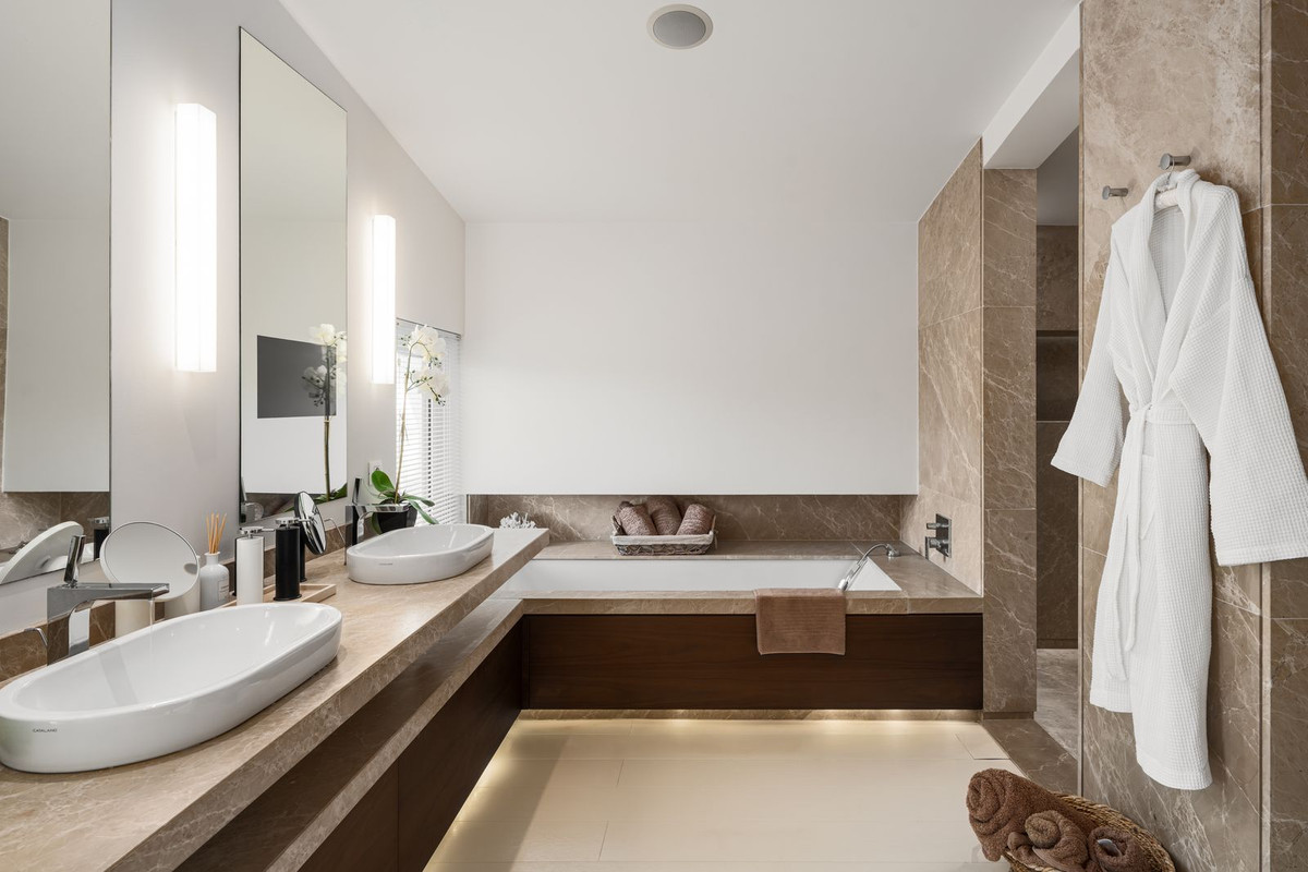 Huis te koop in Marbella | 4 slaapkamers H5329699