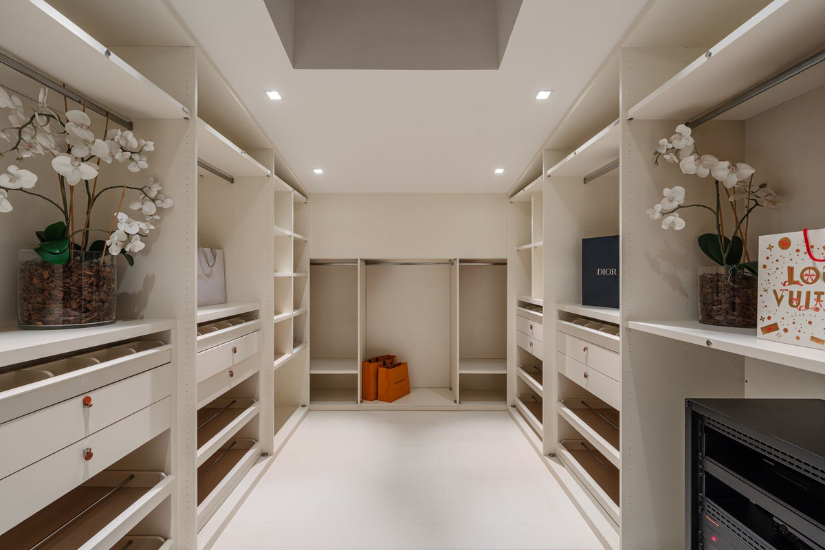 Huis te koop in Marbella | 4 slaapkamers H5329699