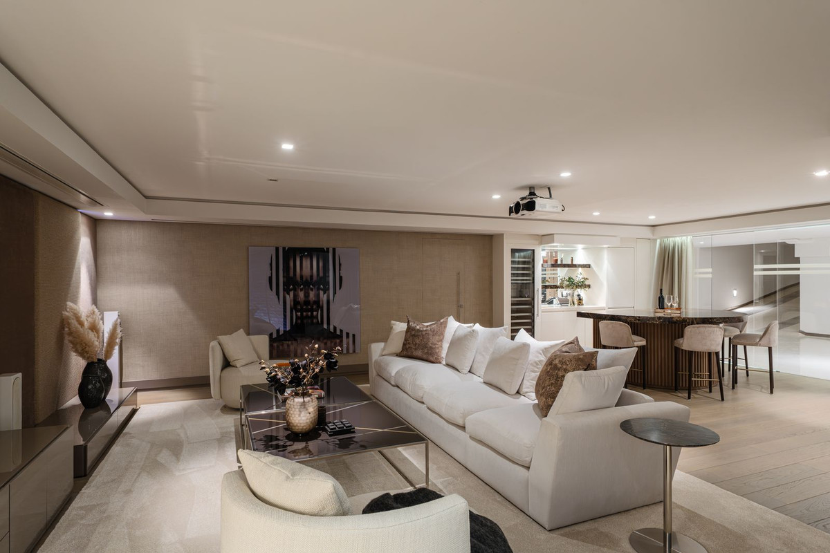 Huis te koop in Marbella | 4 slaapkamers H5329699