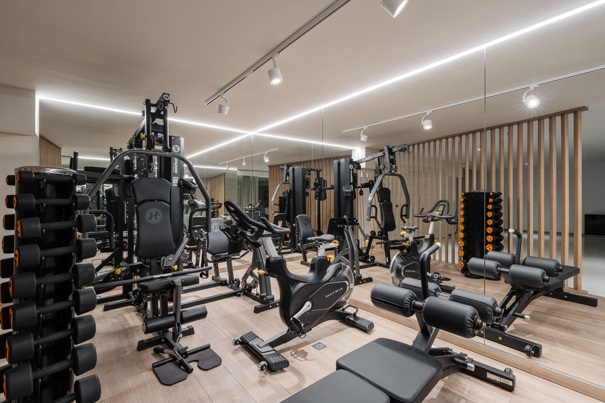 Huis te koop in Marbella | 4 slaapkamers H5329699