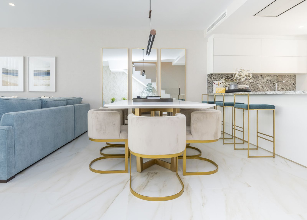 Appartement te koop in Marbella | 4 slaapkamers H5329864