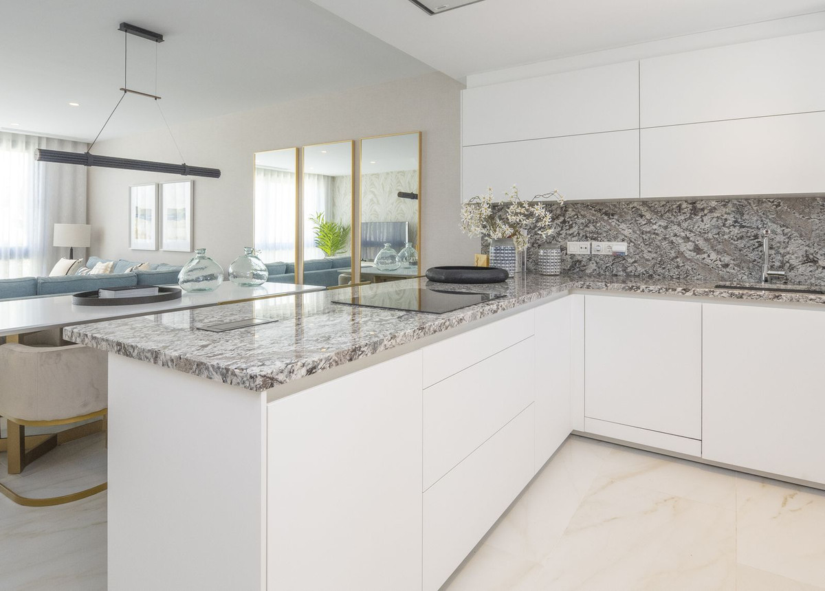 Appartement te koop in Marbella | 4 slaapkamers H5329864