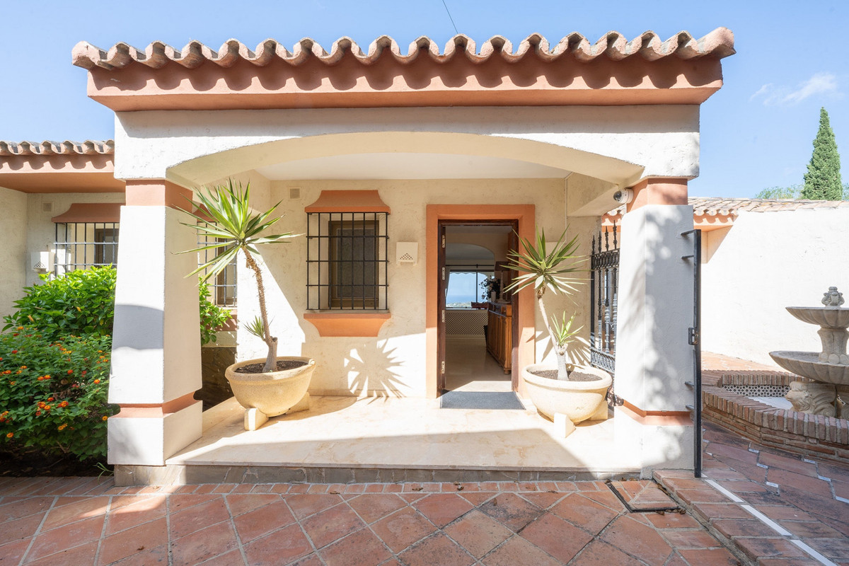 Huis te koop in Marbella | 5 slaapkamers H5336716