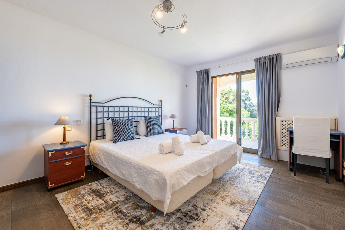 Huis te koop in Marbella | 5 slaapkamers H5336716