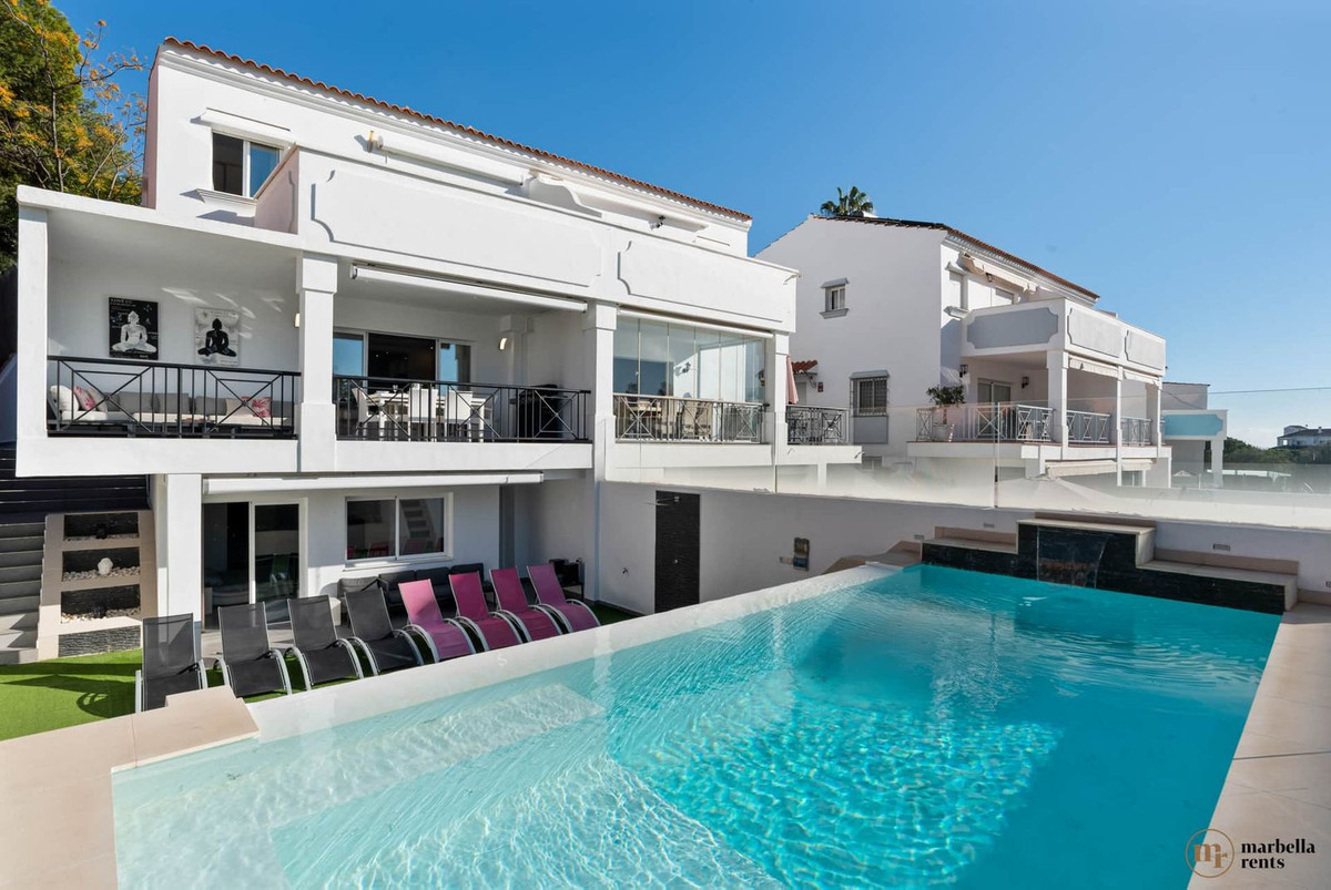 Huis te koop in Marbella | 6 slaapkamers H5337880
