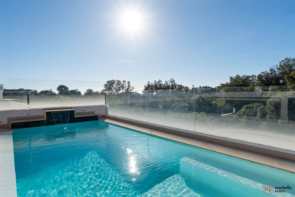 Huis te koop in Marbella | 6 slaapkamers H5337880