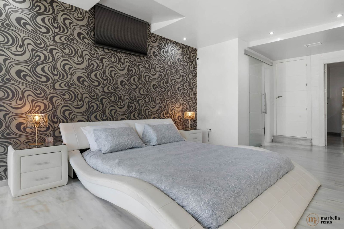 Huis te koop in Marbella | 6 slaapkamers H5337880