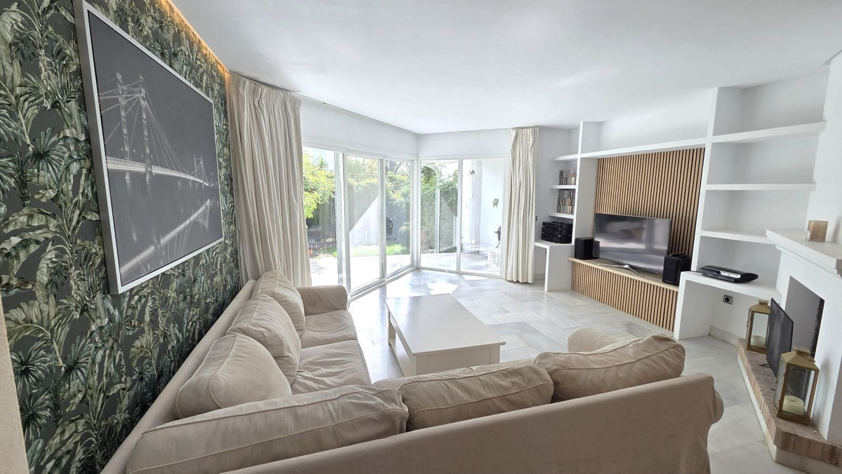 Huis te koop in Marbella | 3 slaapkamers H5338816