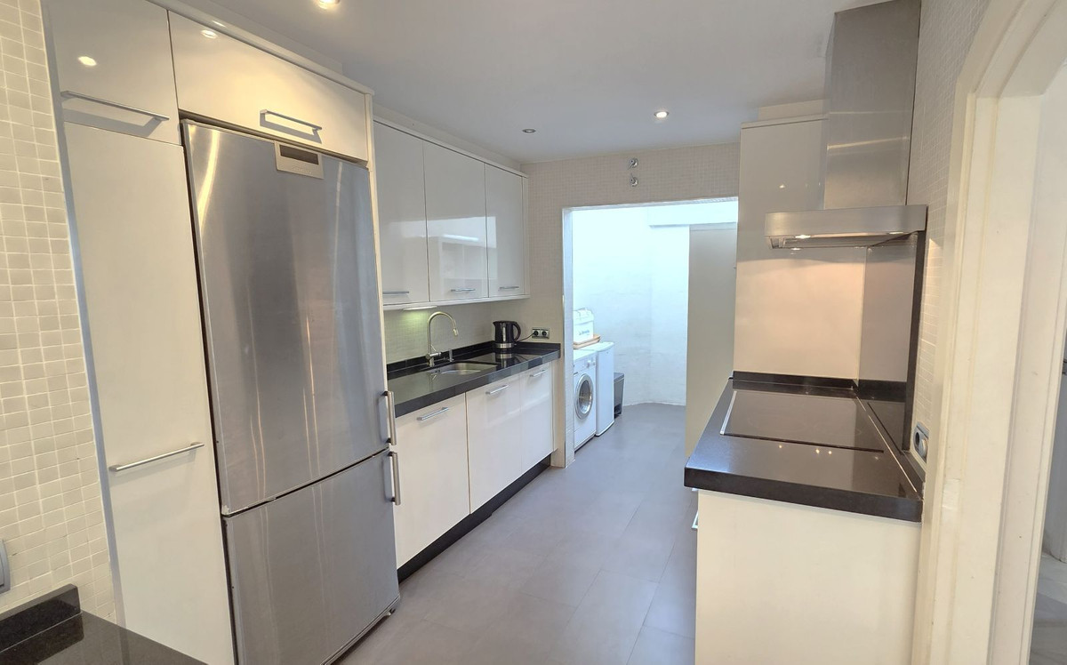 Huis te koop in Marbella | 3 slaapkamers H5338816