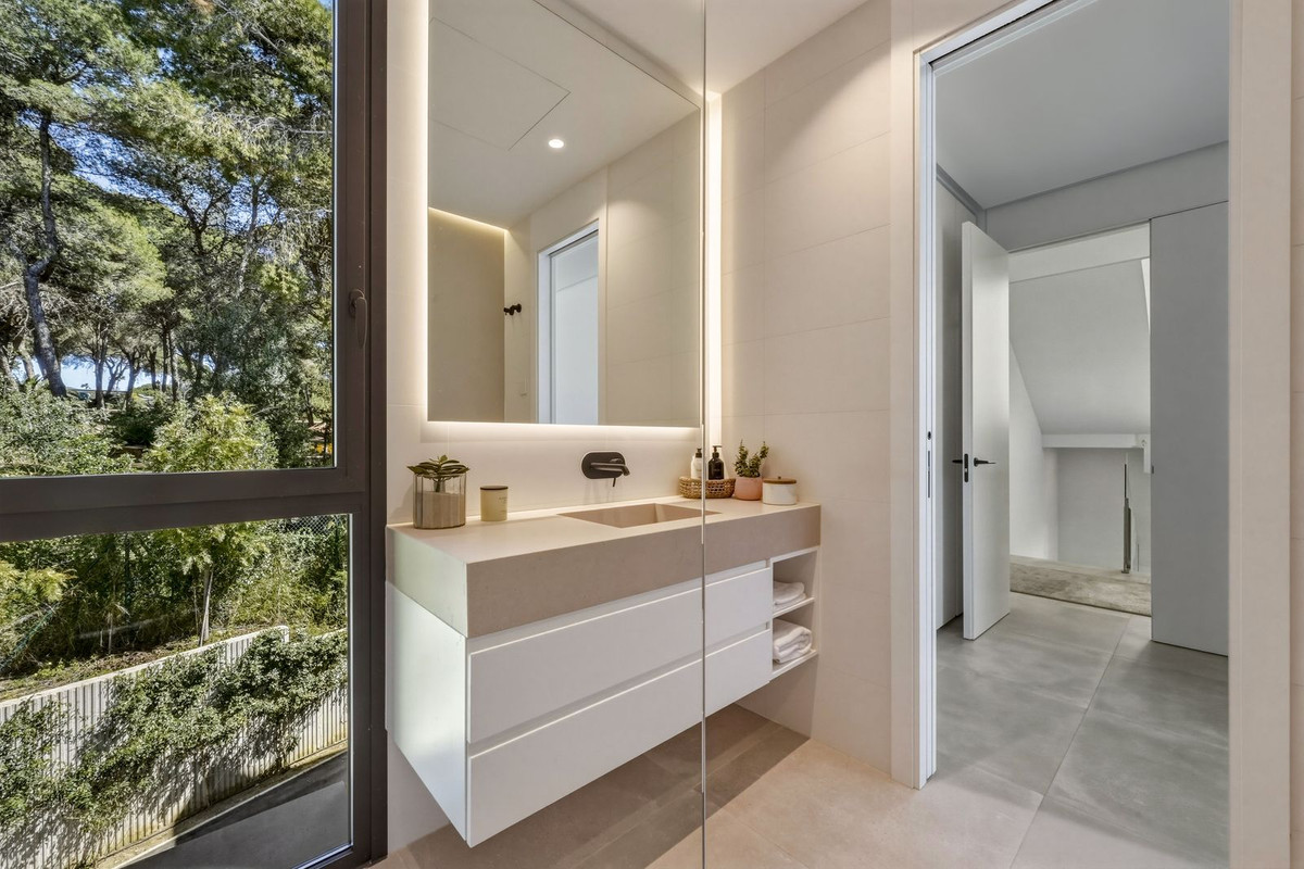 Property main view 24