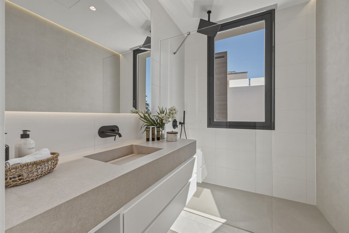 Property main view 30