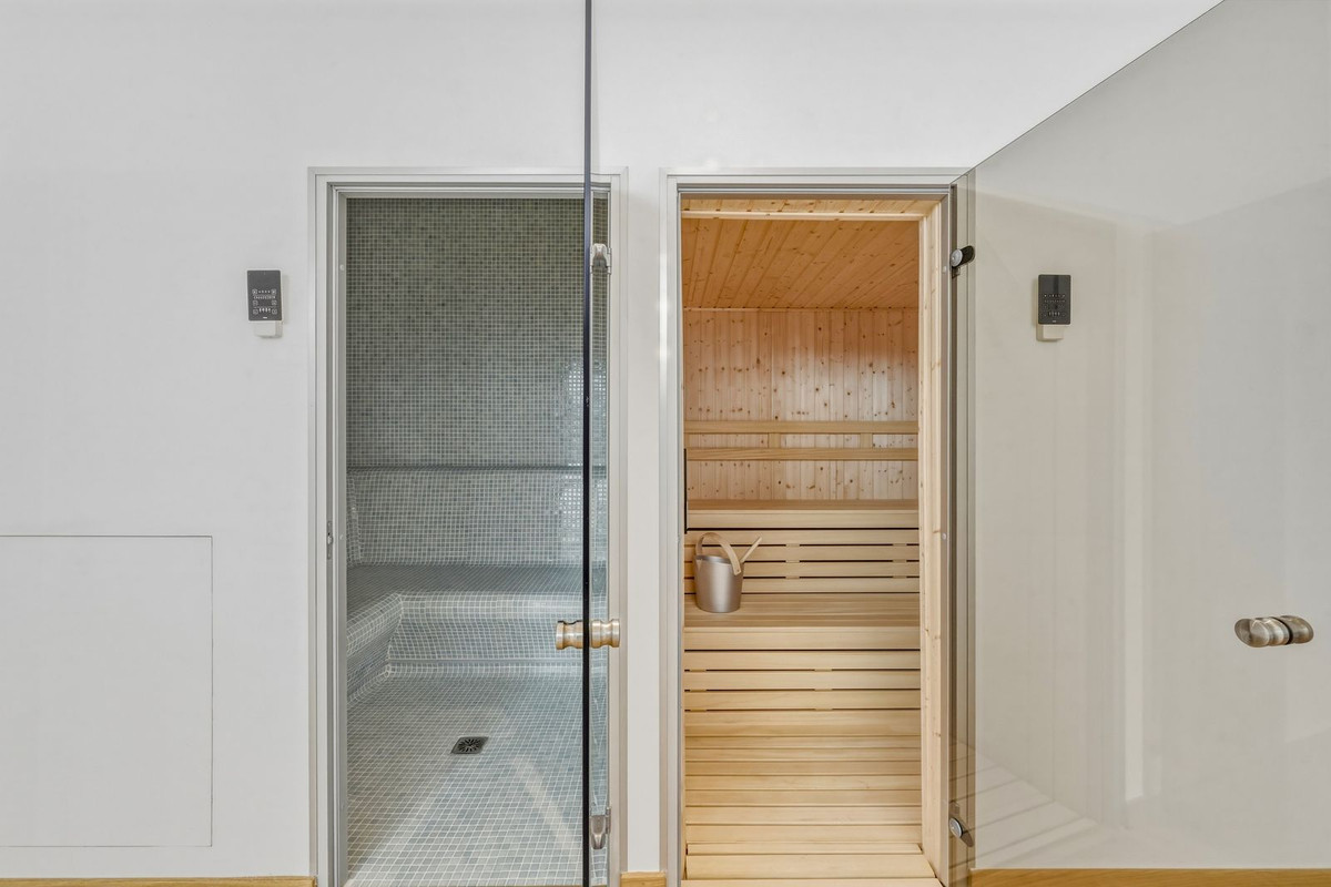 Property main view 44