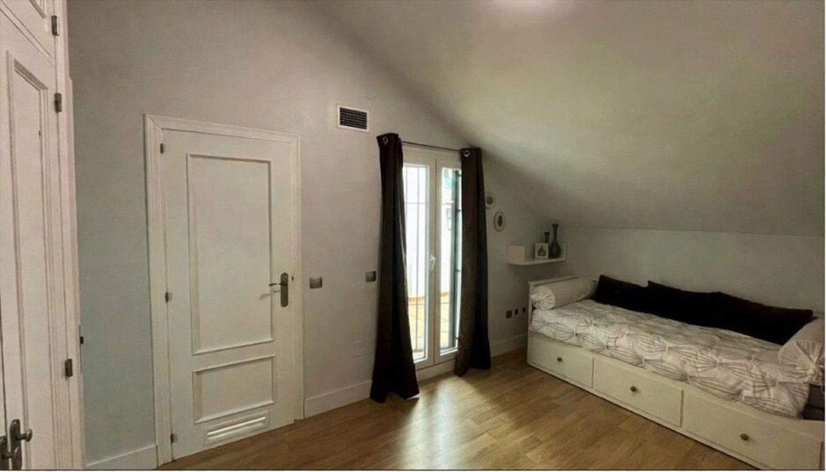 Huis te koop in Marbella | 4 slaapkamers H5343514