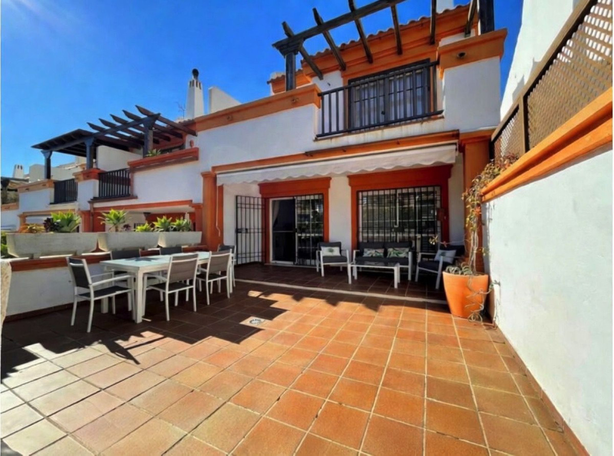 Huis te koop in Marbella | 4 slaapkamers H5343514