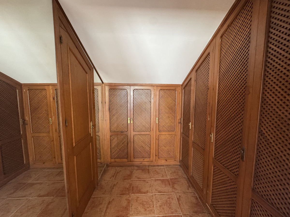 Property main view 32