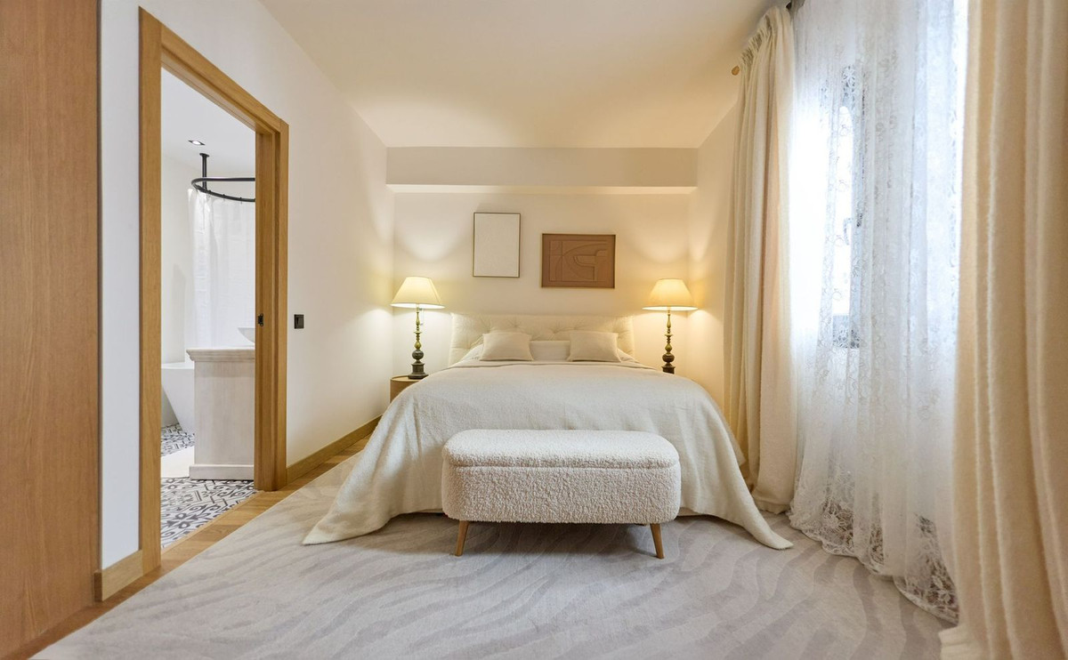 Appartement te koop in Marbella | 2 slaapkamers H5344348