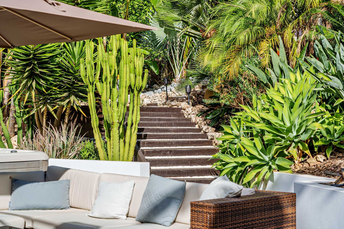 Huis te koop in Marbella | 5 slaapkamers H5347324