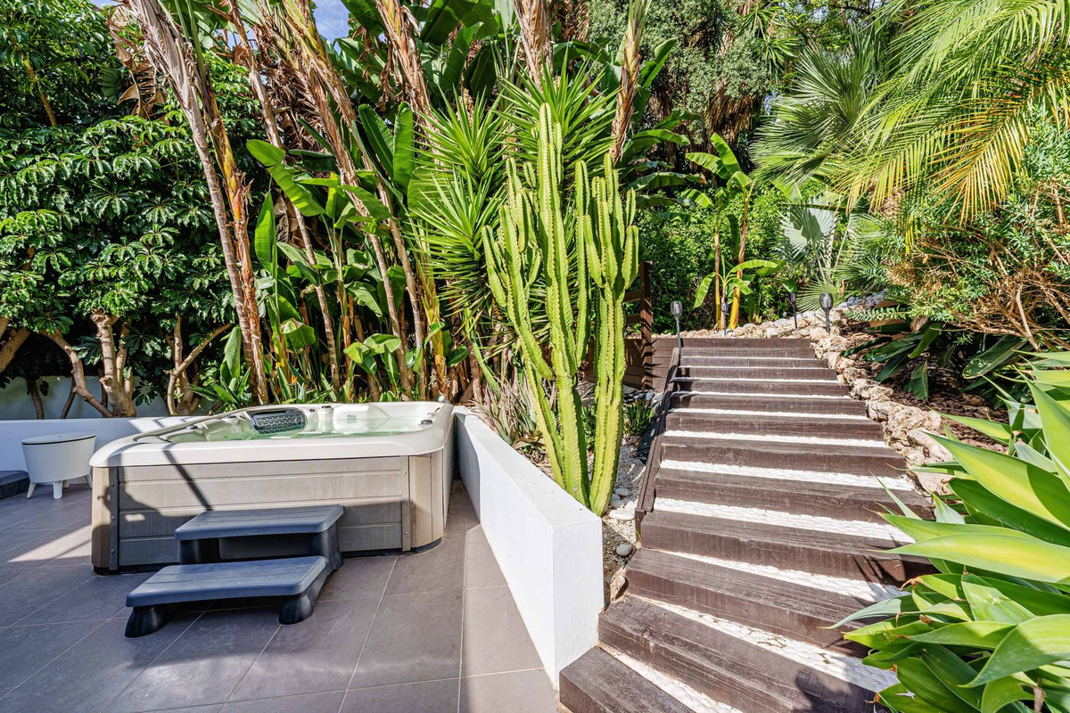 Huis te koop in Marbella | 5 slaapkamers H5347324