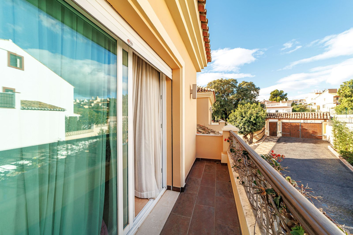 Huis te koop in Marbella | 8 slaapkamers H5350144