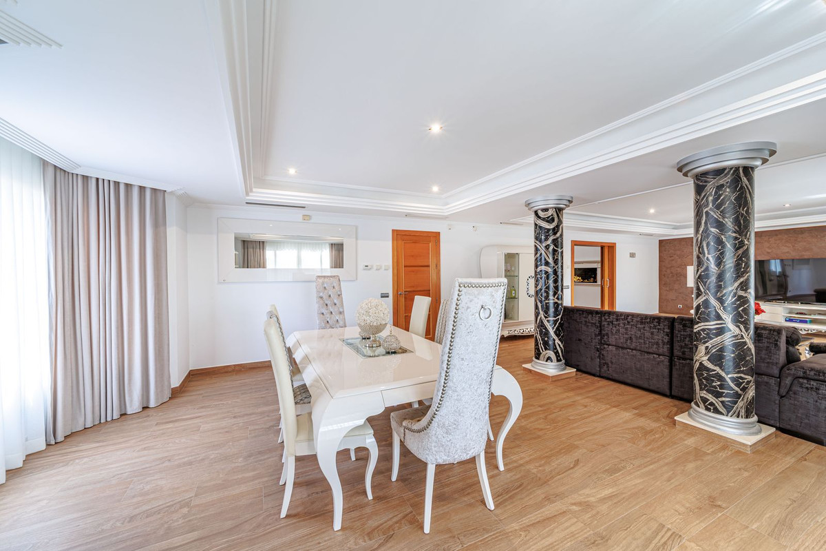 Huis te koop in Marbella | 8 slaapkamers H5350144