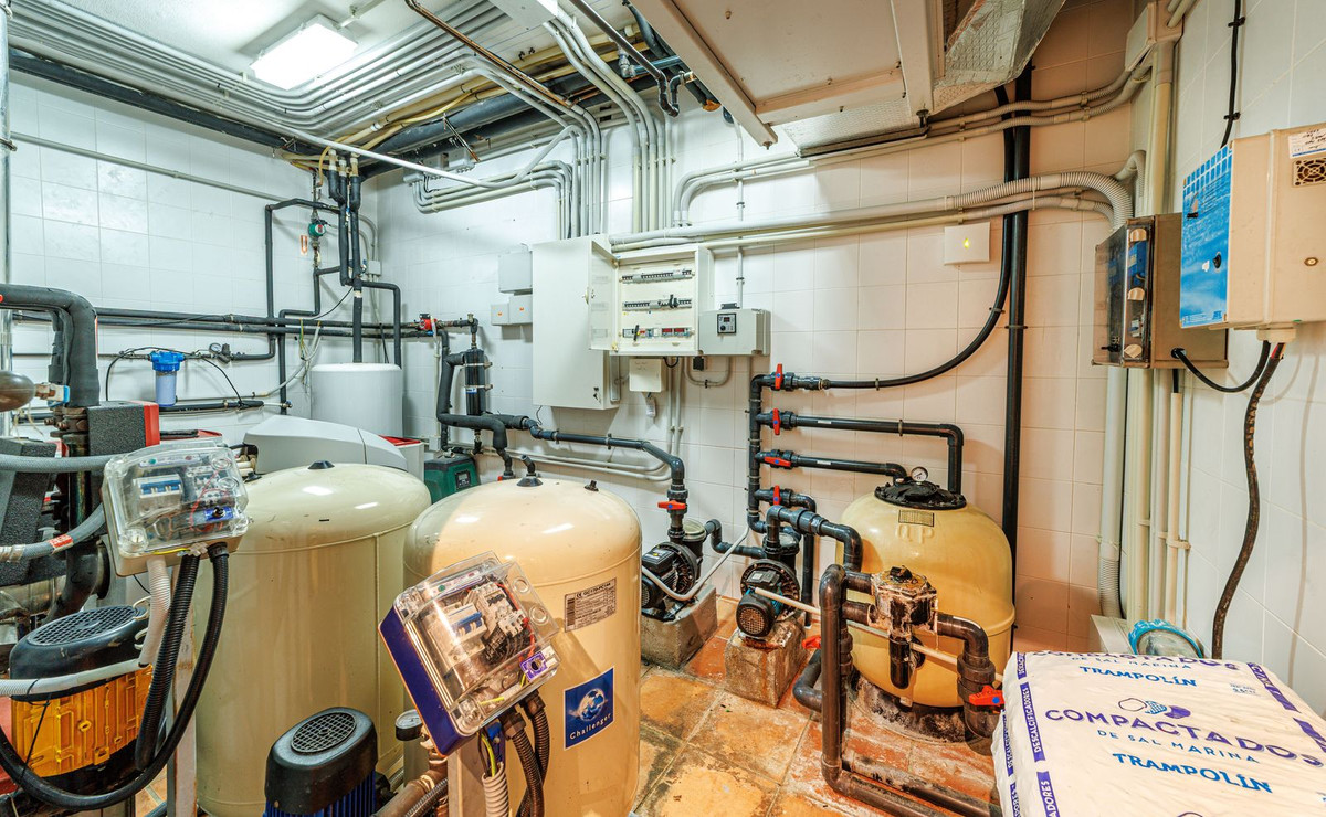 Huis te koop in Marbella | 8 slaapkamers H5350144