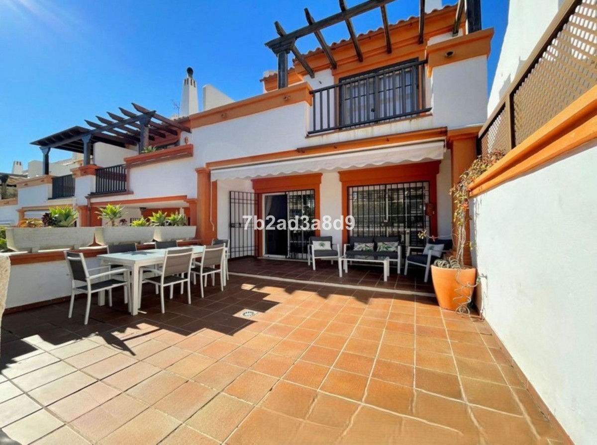 Huis te koop in Marbella | 4 slaapkamers H5353528