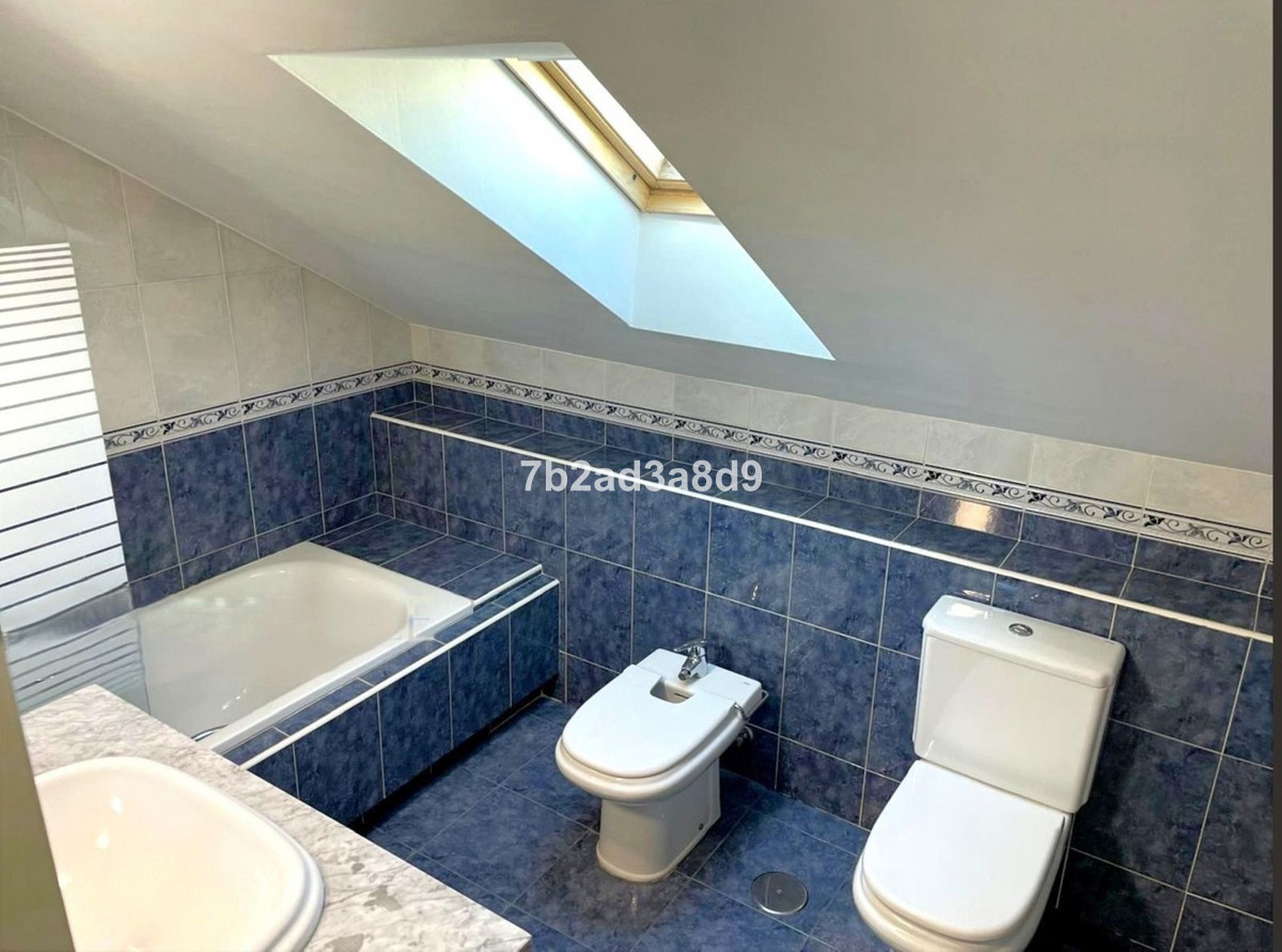 Huis te koop in Marbella | 4 slaapkamers H5353528