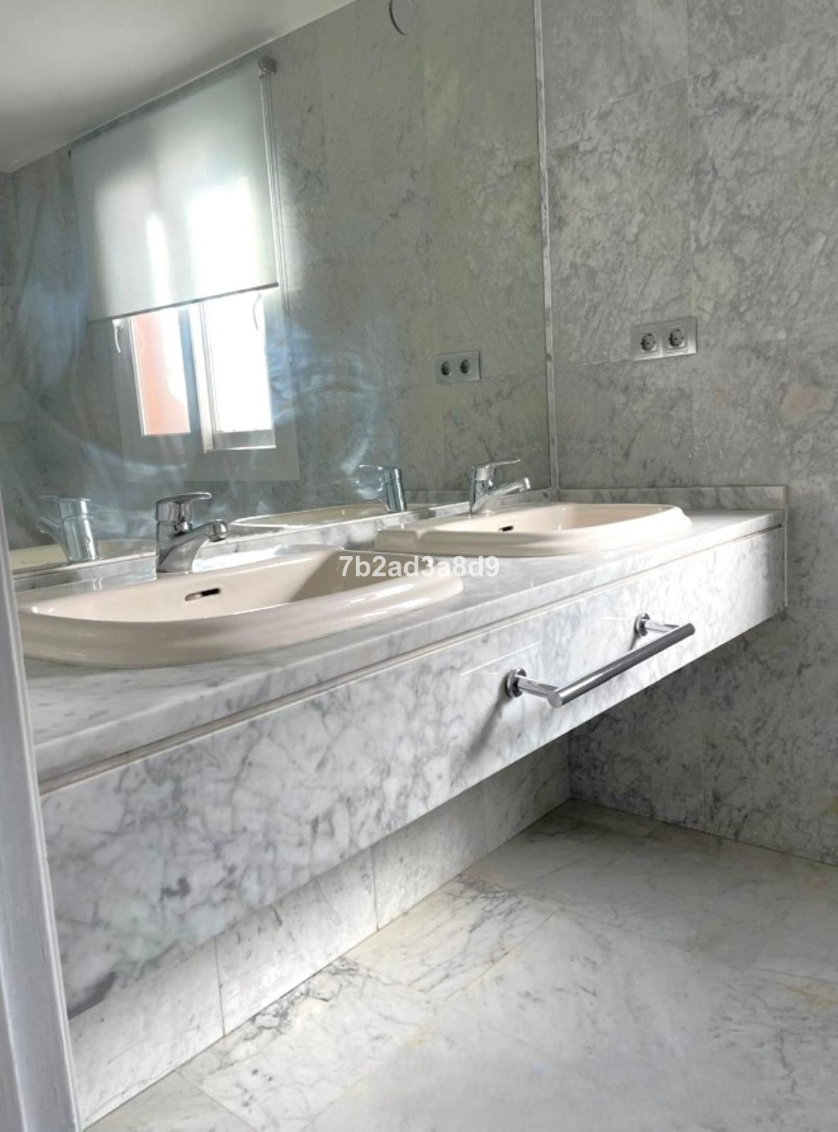 Huis te koop in Marbella | 4 slaapkamers H5353528