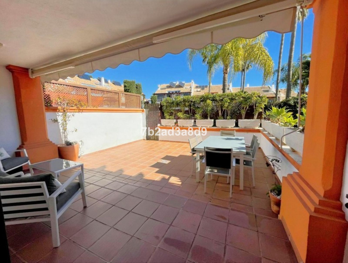 Huis te koop in Marbella | 4 slaapkamers H5353528