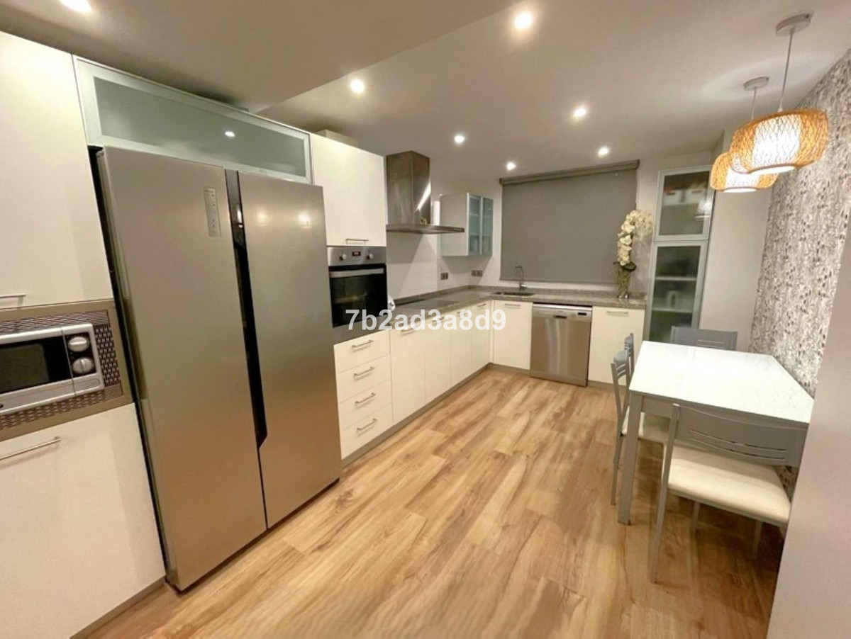 Huis te koop in Marbella | 4 slaapkamers H5353528