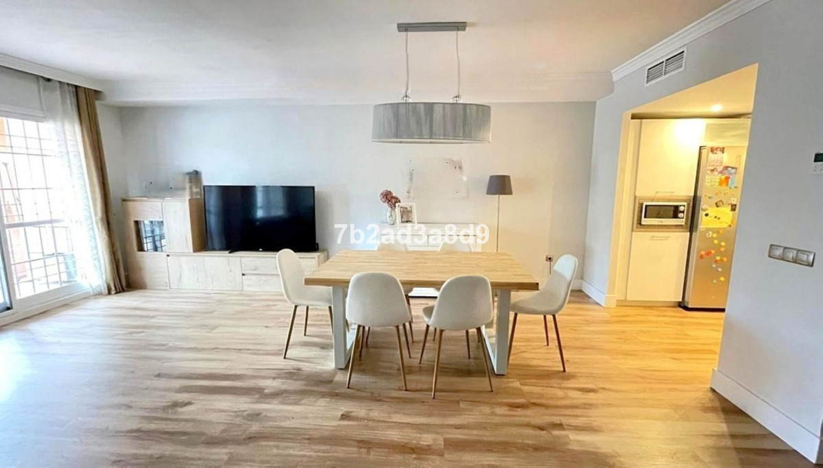 Huis te koop in Marbella | 4 slaapkamers H5353528