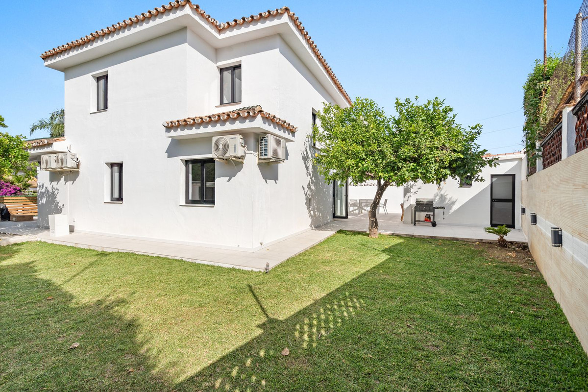 Huis te koop in Marbella | 6 slaapkamers H5356747