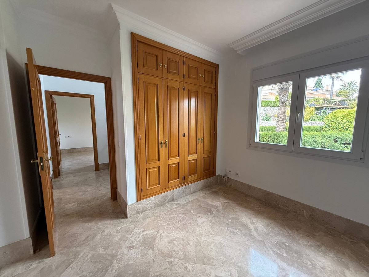 Huis te koop in Marbella | 3 slaapkamers H5359879