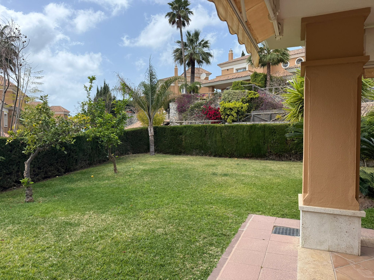 Huis te koop in Marbella | 3 slaapkamers H5359879