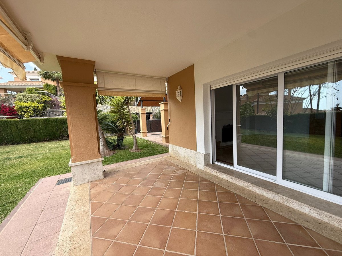 Huis te koop in Marbella | 3 slaapkamers H5359879
