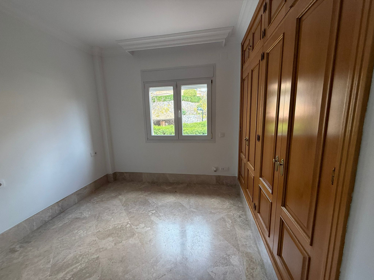 Huis te koop in Marbella | 3 slaapkamers H5359879