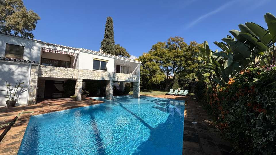 Huis te koop in Marbella | 4 slaapkamers H5359933