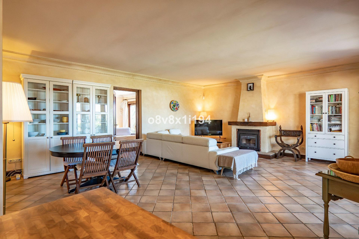 Huis te koop in Marbella | 2 slaapkamers H5369404
