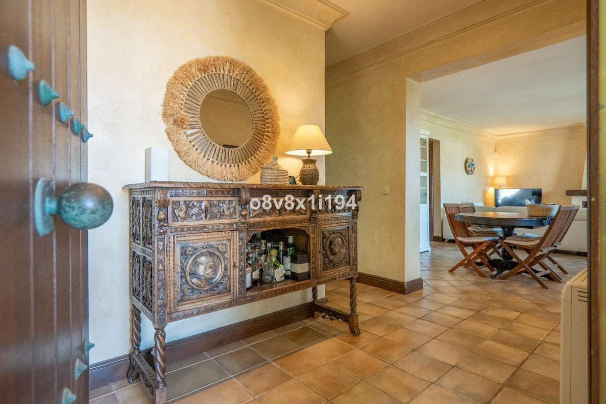 Huis te koop in Marbella | 2 slaapkamers H5369404