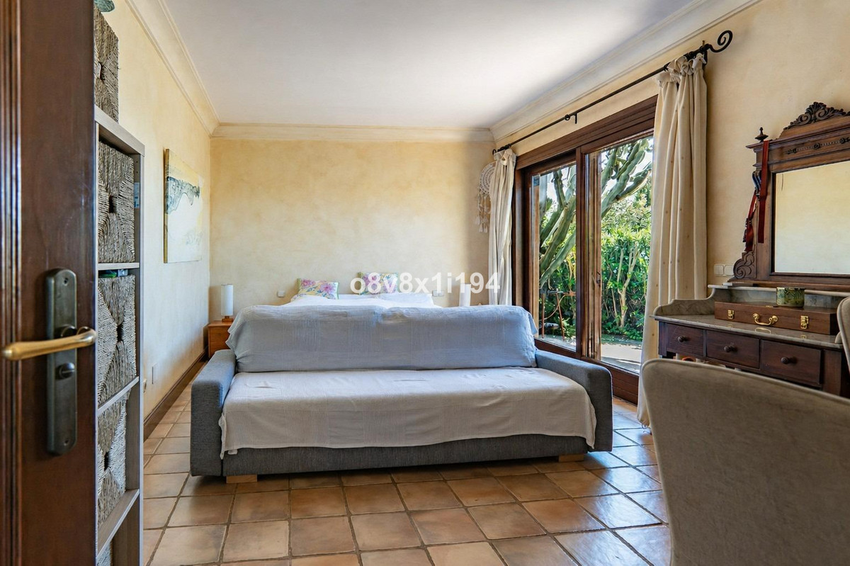 Huis te koop in Marbella | 2 slaapkamers H5369404