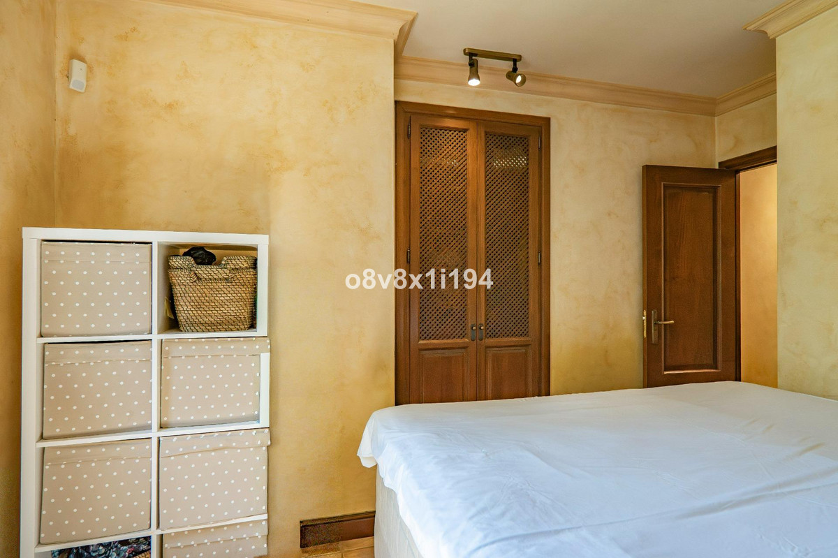 Huis te koop in Marbella | 2 slaapkamers H5369404