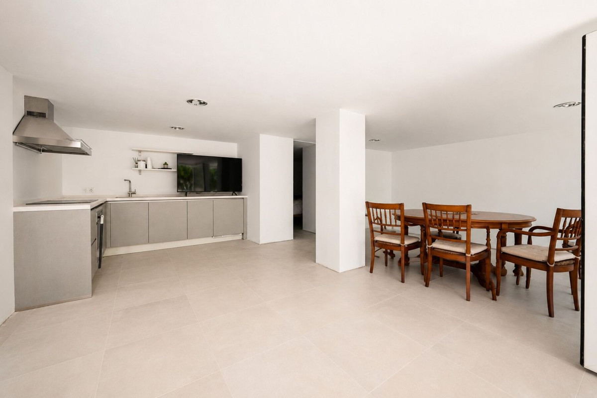 Property main view 36
