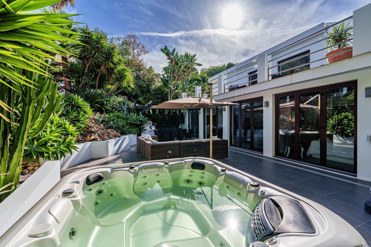Property main view 32