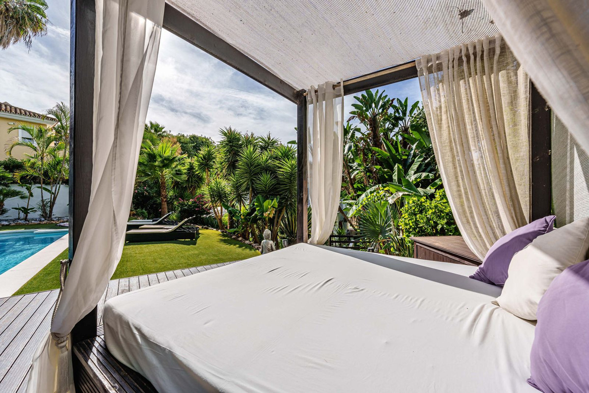 Property main view 40