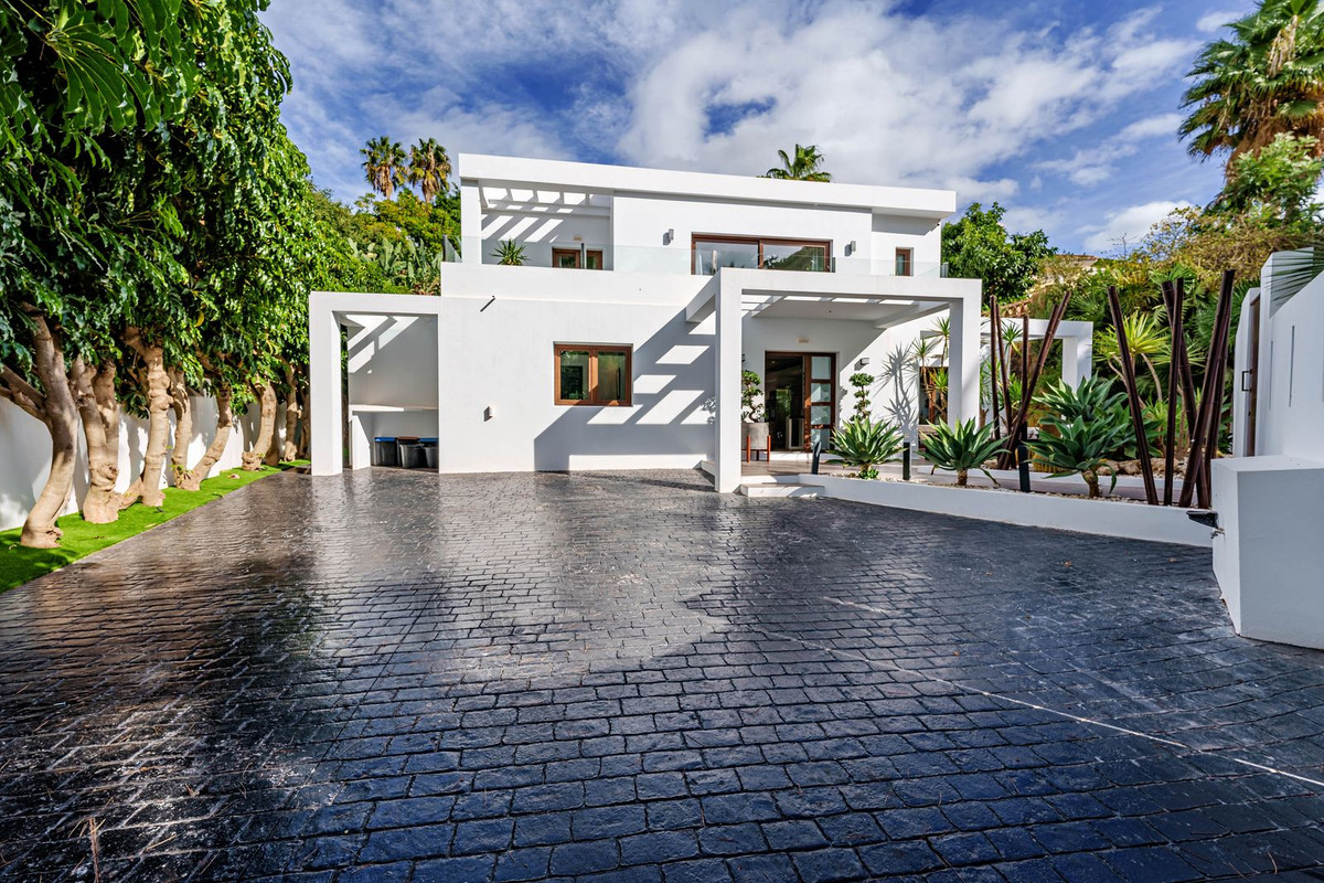 Property main view 44