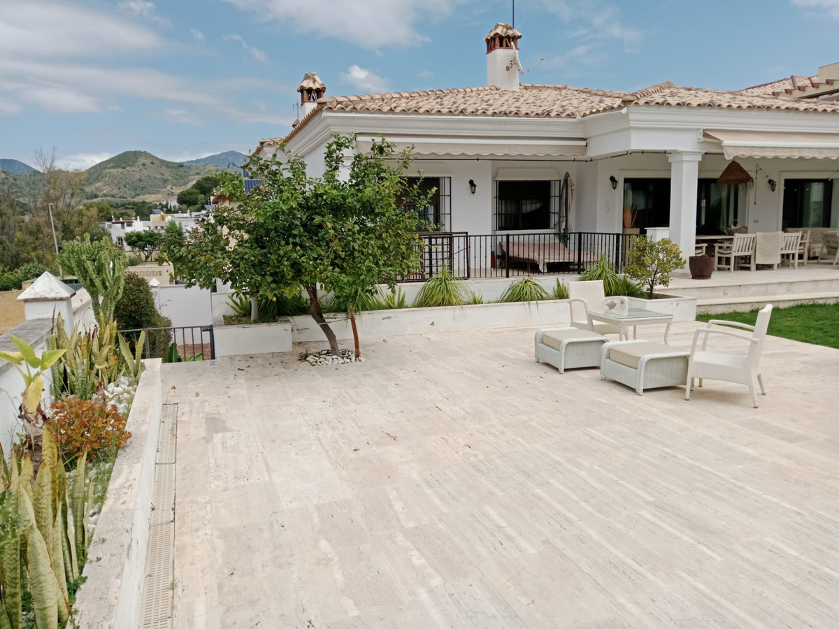 Huis te koop in Marbella | 5 slaapkamers H5375239